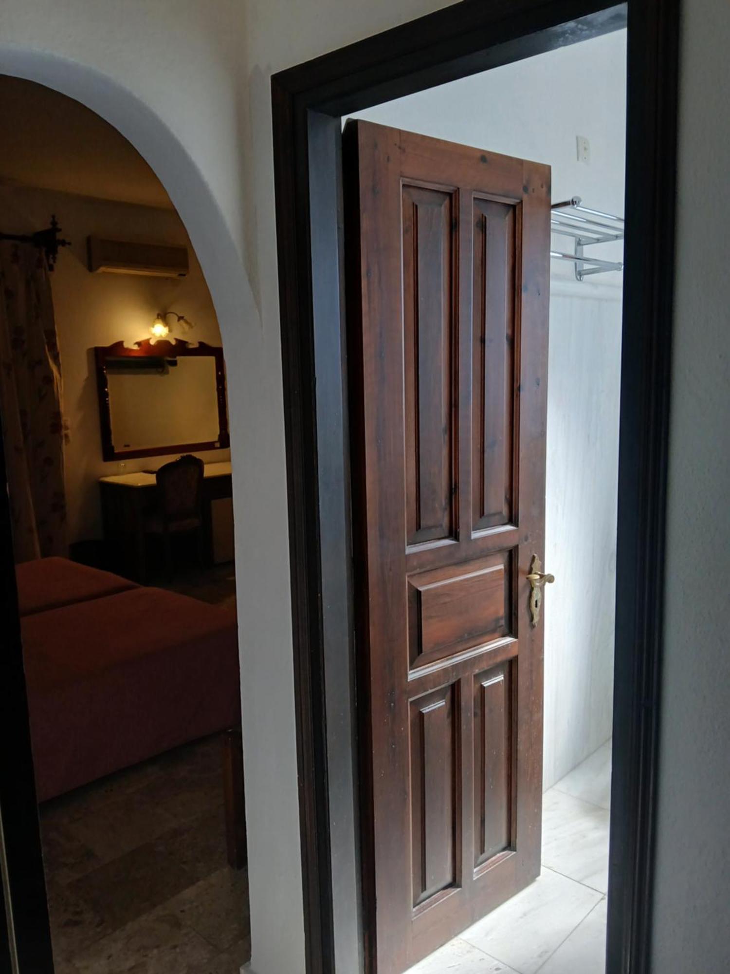Hotel Villa Orsa Скиатос Экстерьер фото