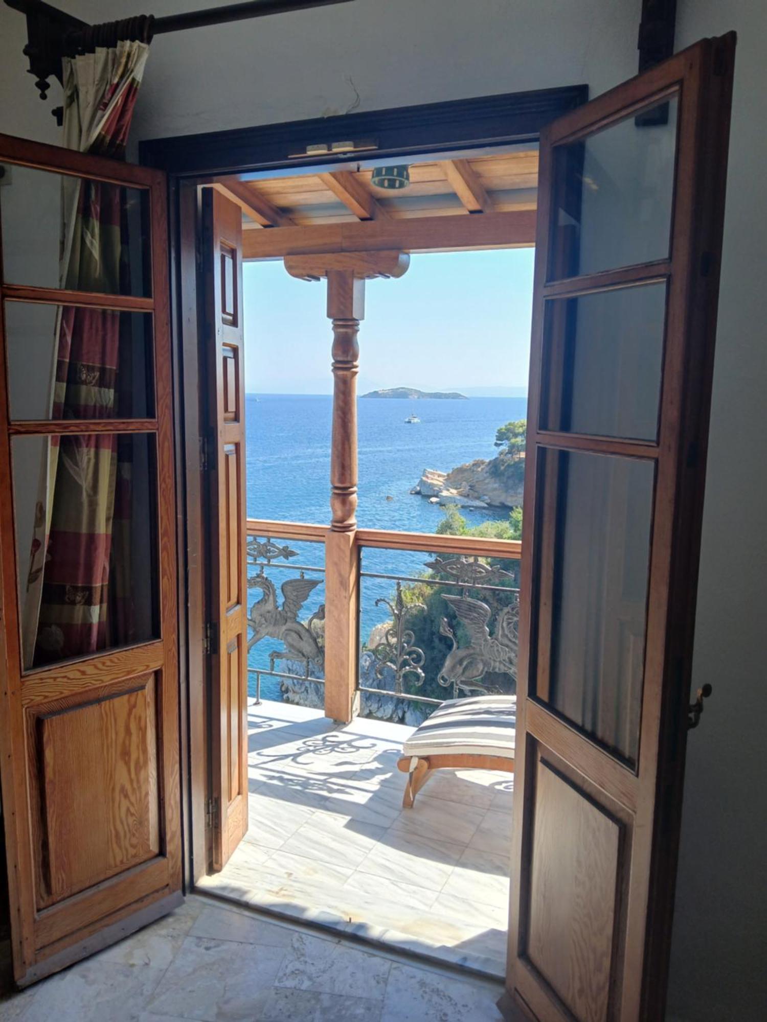 Hotel Villa Orsa Скиатос Экстерьер фото